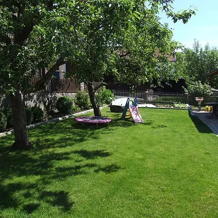 Holiday Apartment With 1 Bedroom